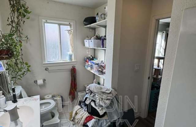 623 James Street photos photos