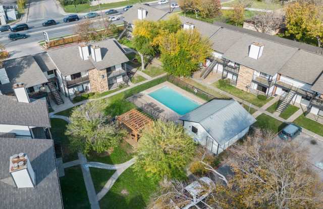 IConic Round Rock photos photos