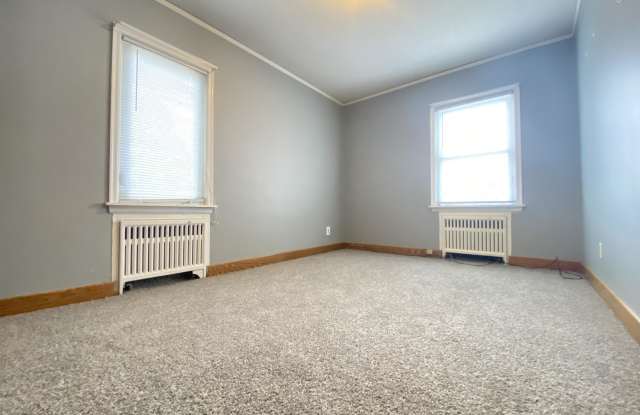 19 7th Avenue Northeast Gallery 3