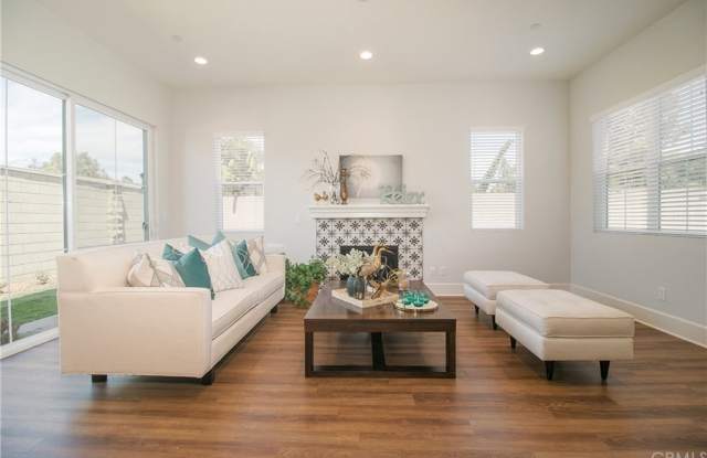 1045 Hope Lane photos photos