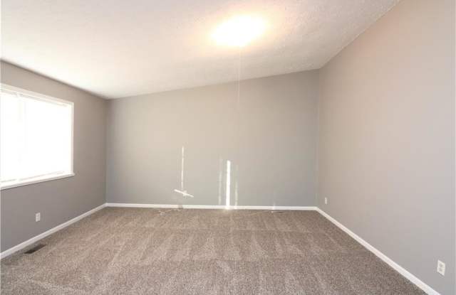 3827 Ireland Drive Gallery 3