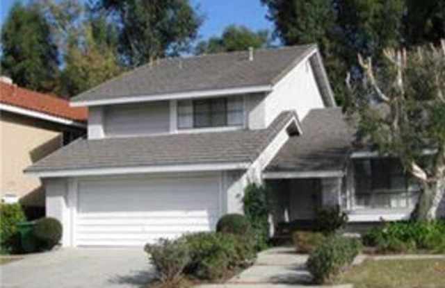 10 Brena - 10 Brena, Irvine, CA 92620