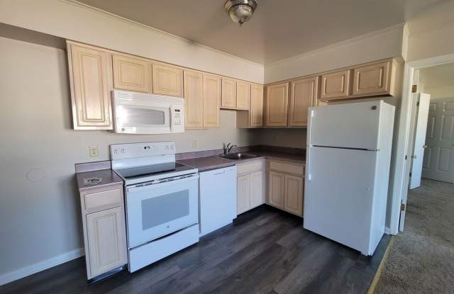 Country Gardens Apartments Gallery 3