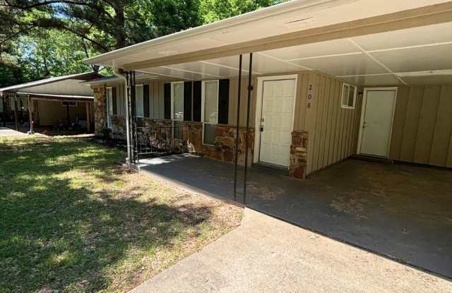 208 Raney Pl Gallery 3