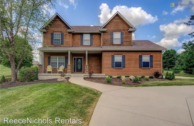 16460 Switzer Road - 16460 Switzer Rd, Overland Park, KS 66221