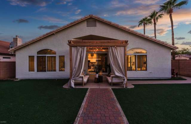 696 W MINTON Drive Gallery 3