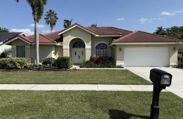 1224 Lake Breeze Drive Gallery 1