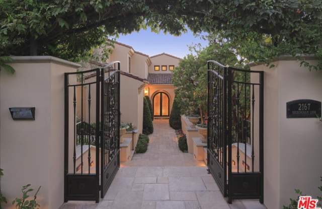 2167 SHERINGHAM Lane Gallery 2