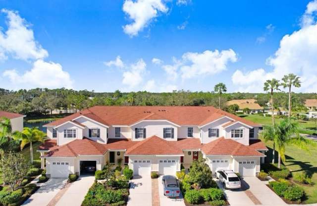 Charming 2BR Townhome in North Port photos photos