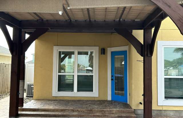 15325 Cruiser St photos photos