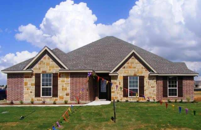 2705 Random Court - 2705 Random Court, Hood County, TX 76049