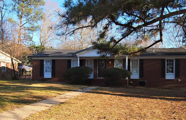 4 Bedroom/ 1.5 Bath Brick Home for Rent in Meadowwood Park Subdivision! Available On February 28, 2022 photos photos