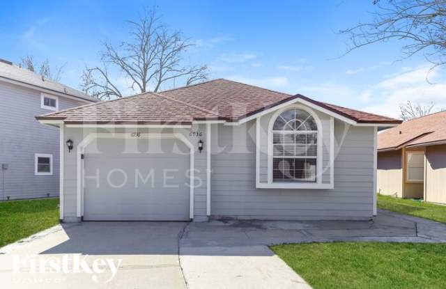 6736 Newgate Circle East photos photos