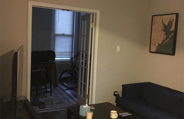 1460 Fuller St., NW - A Gallery 3