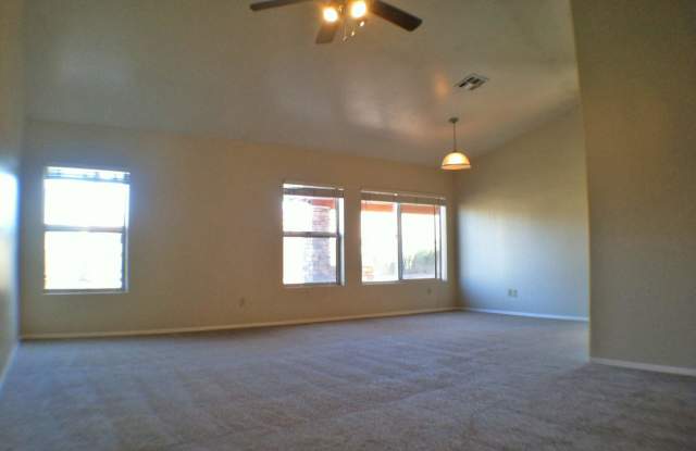 4408 E KIOWA Street Gallery 4