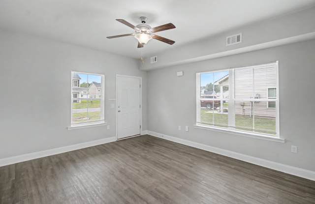 702 Mill Creek Circle Gallery 4