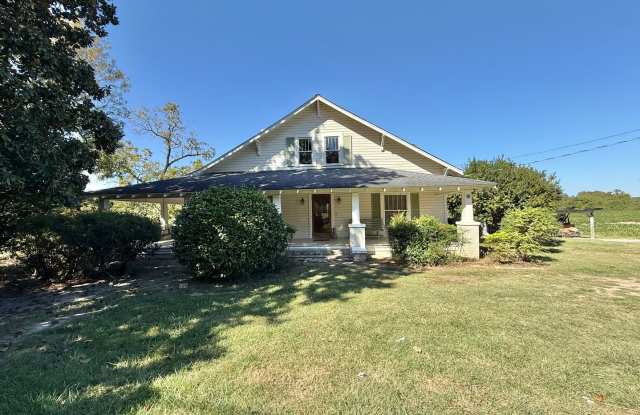 3 Bedroom/1 Bath home for rent in Marshville Gallery 1