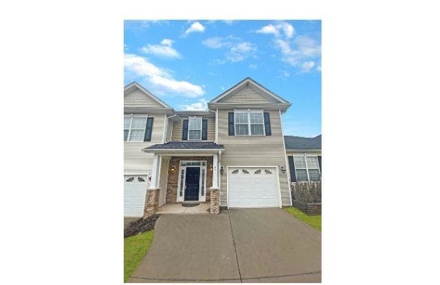65 Roselite Circle Gallery 2