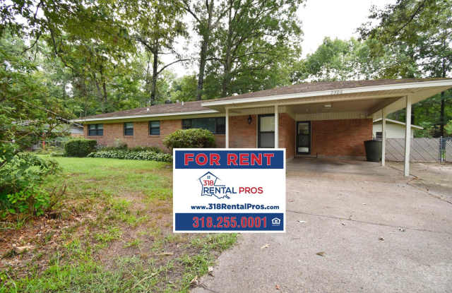 3 Bedroom with Fenced in Backyard and Shop! - 2306 East Georgia Avenue, Ruston, LA 71270