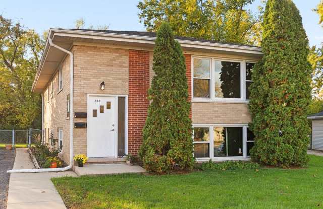 286 Wayne Court unit: 2 photos photos