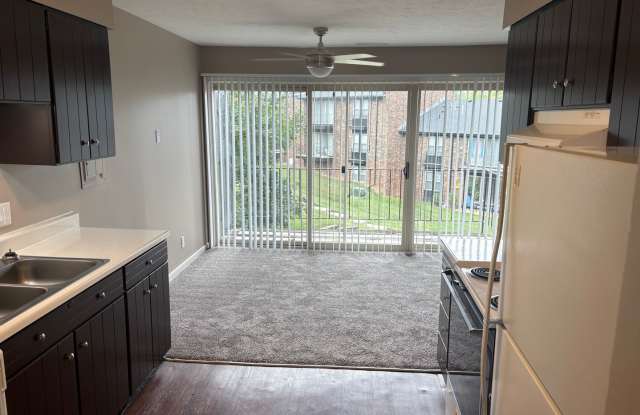 Bristol Square Apartments photos photos Bristol Square Apartments photos photos