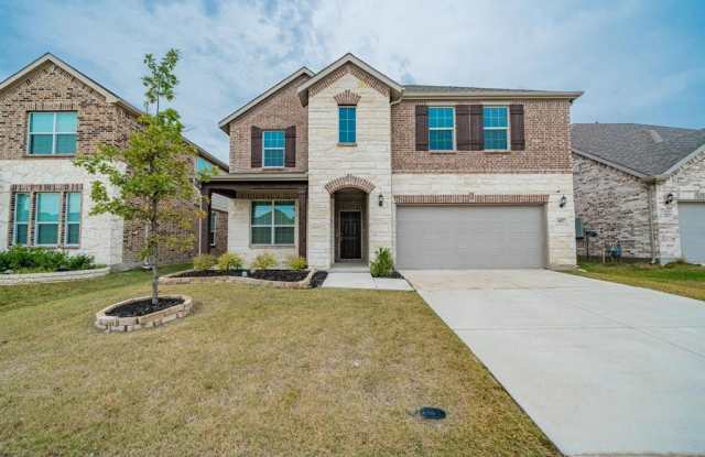 427 Holt Lane - 427 Holt Lane, Fate, TX 75087