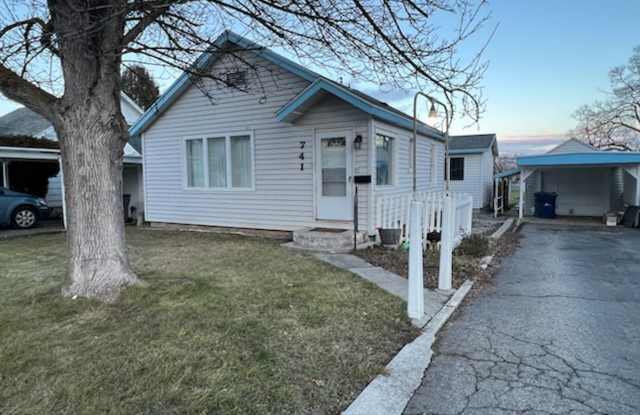 Spacious 3+ bed/2 bath home! Large fenced yard, garage, shed, w/d, a/c, d/w  more! photos photos