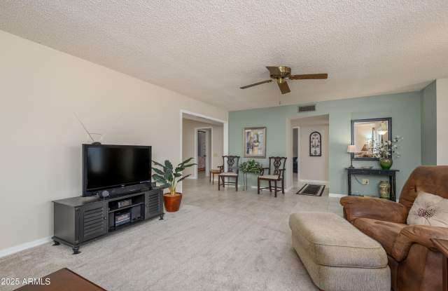 18239 N 129th Avenue Gallery 4