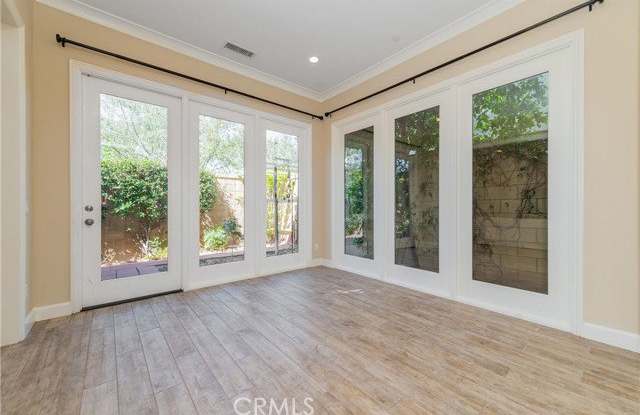 65 Pinetree Gallery 4