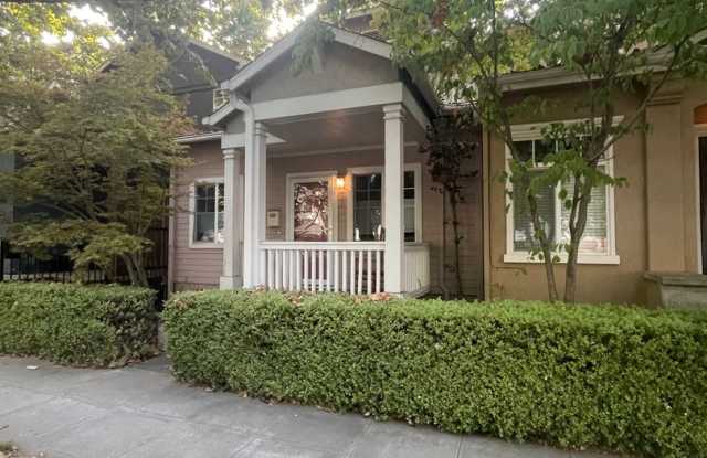 1904 6th St - Sacramento 95811 Gallery 1
