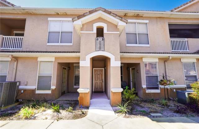 17920 VILLA CREEK DRIVE - 17920 Villa Creek Drive, Tampa, FL 33647
