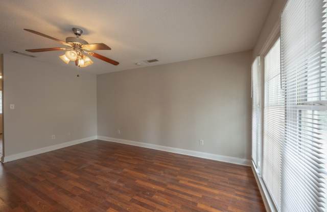 315 Brannen Street, Apt A photos photos