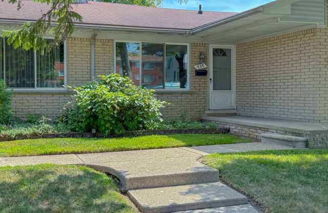Fall in Love with Your Next Home! 1-Bedroom Multi-Family Residental Building Ranch for Lease photos photos