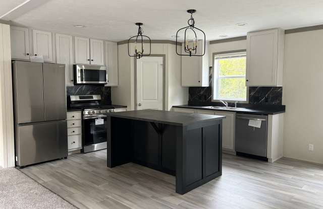 3211 Willow - 3211 Willow Lane, Kalamazoo County, MI 49004 3211 Willow - 3211 Willow Lane, Kalamazoo County, MI 49004