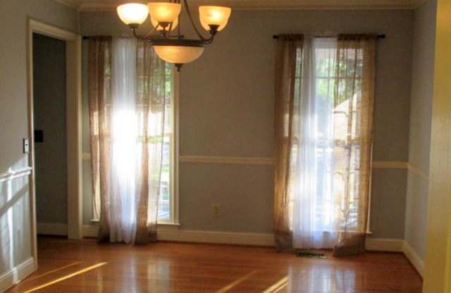 2569 Marsh Creek Drive Gallery 4