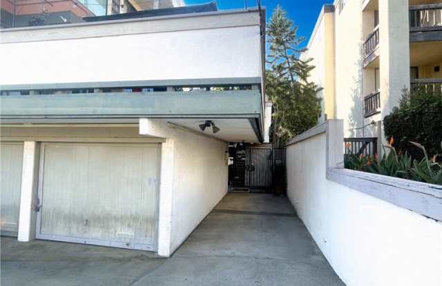 2575 E 19th Street photos photos 2575 E 19th Street photos photos