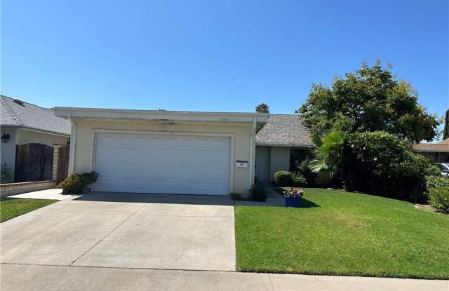 22655 Napoli - 22655 Napoli, Laguna Hills, CA 92653