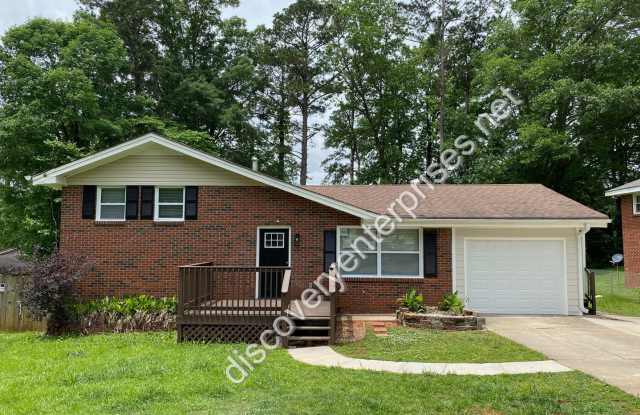 FULLY RENOVATED! 4 Bdrm / 2 Bath Home - Available Now! *1st month's rent FREE w/ 13-month lease* Gallery 1