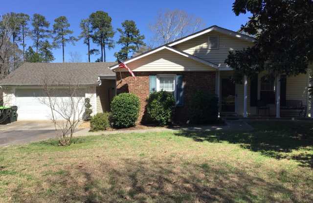Spacious Ranch Home on 2.35 Acres – Private Setting with Endless Potential photos photos