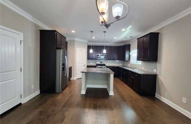 3846 Standardbred Drive Gallery 4