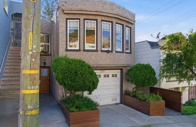 Fully Furnished 2BR + Media Room • 2BA Single-Family Home Near McLaren Park - 804 Avalon Avenue, San Francisco, CA 94112