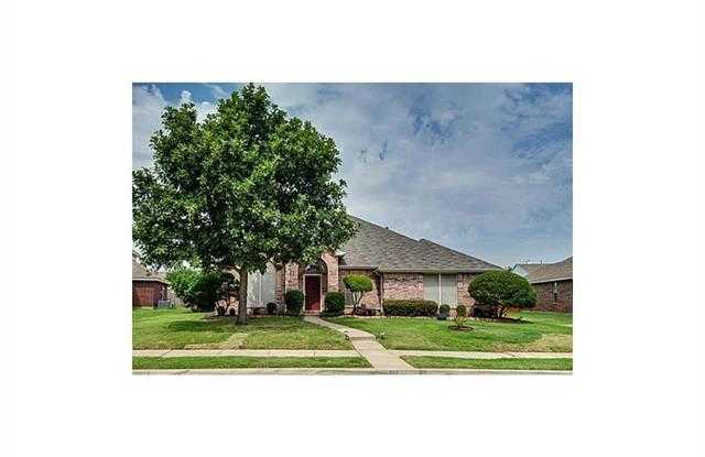 1405 Springmeadow Drive Gallery 2