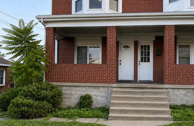 525-529 Farnsworth Street - 525 photos photos