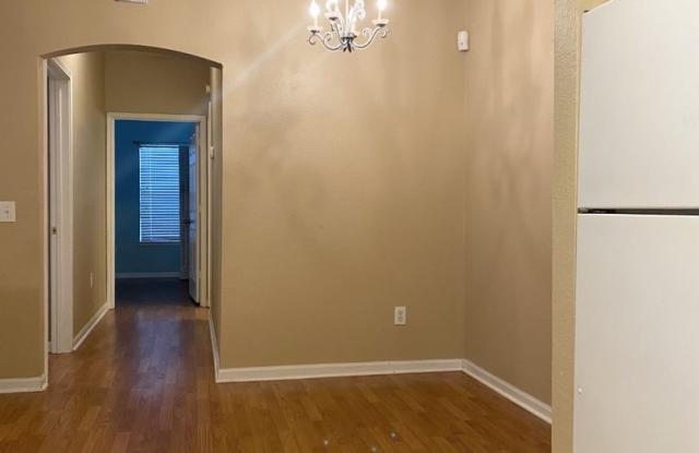 Longleaf Villas unit Available for Fall 2026! Gallery 1