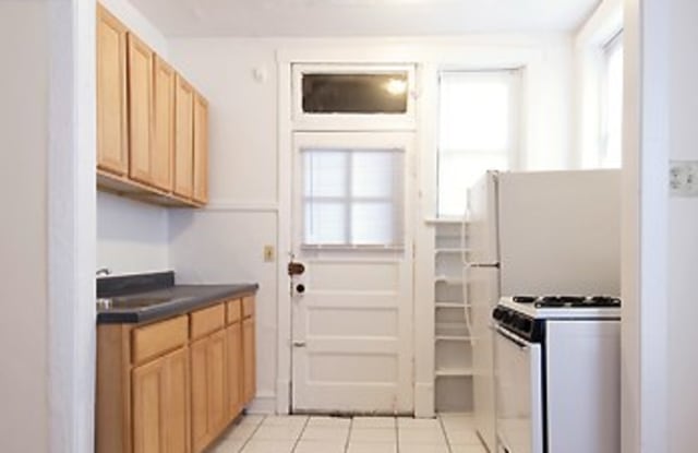 5054 N. Kenmore #9 photos photos