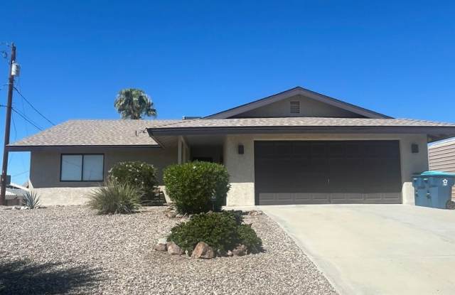 Remodeled 3 Bedroom 2 Bathroom Home Gallery 1