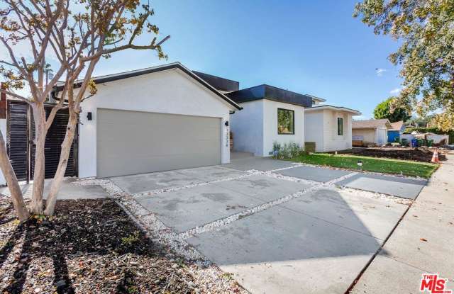 13338 ALBERS Street Gallery 3