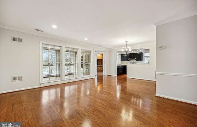 5713 BREWER HOUSE - 5713 Brewer House Circle, North Bethesda, MD 20852