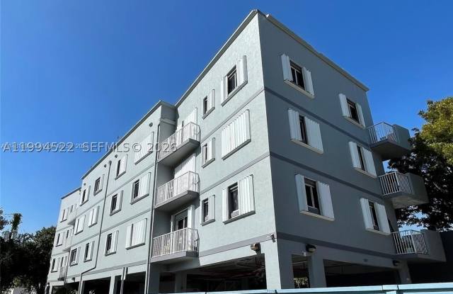 328 NW 12th Ave - 328 Northwest 12th Avenue, Miami, FL 33125