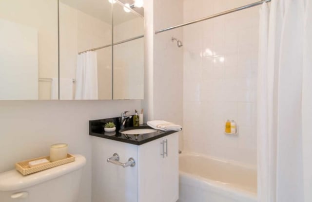 160 Riverside Blvd - 160 Riverside Drive, New York City, NY 10024